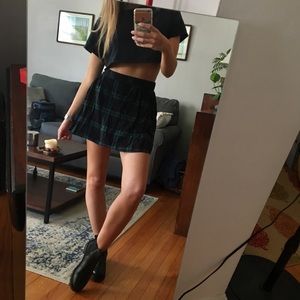 Green and black plaid mini skirt
